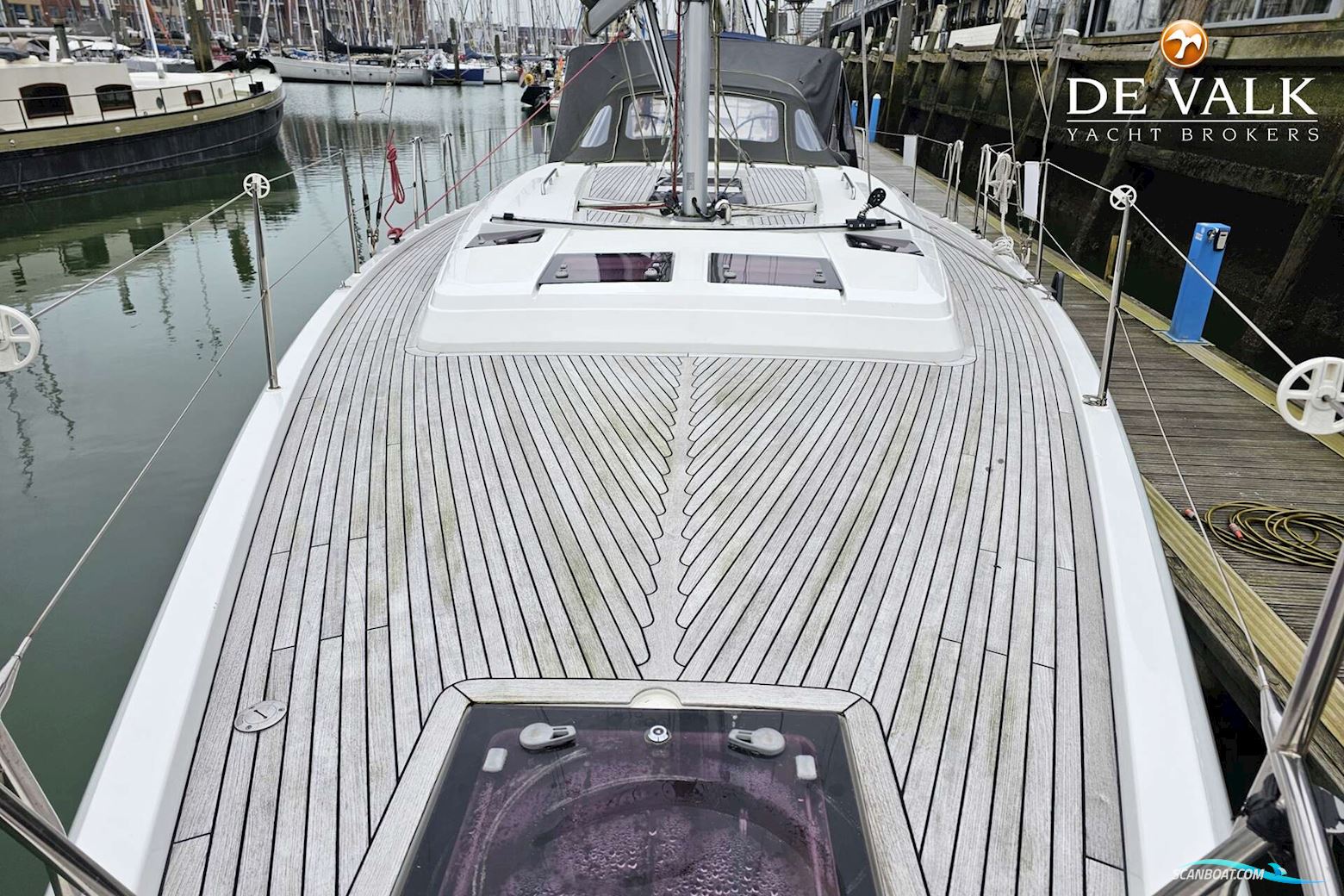 Hanse 445