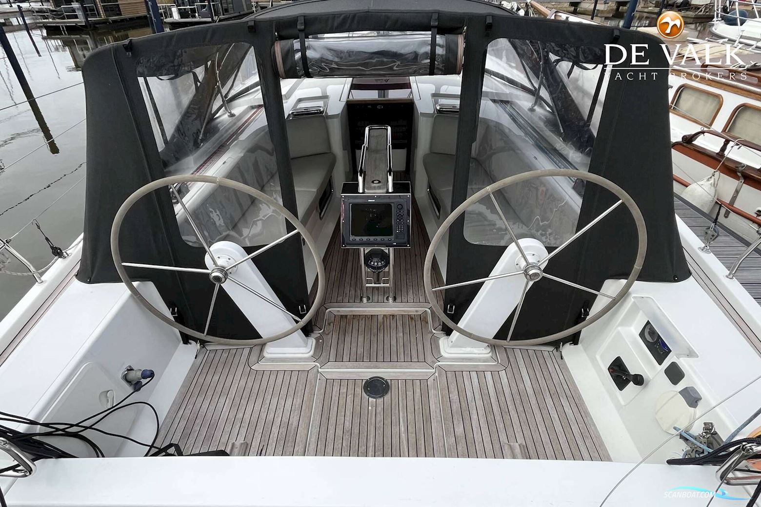 Hanse 445