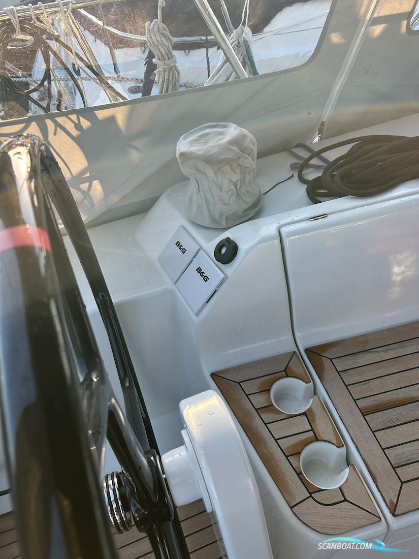 Hanse 445