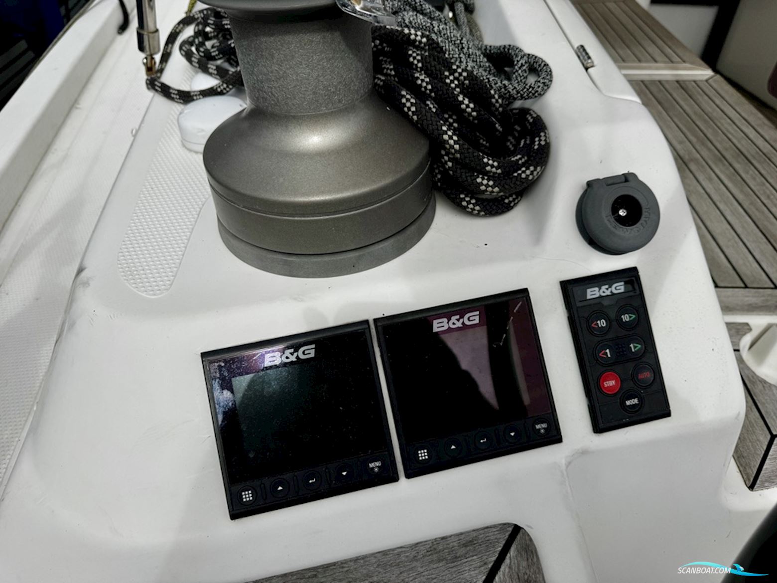 Hanse 445