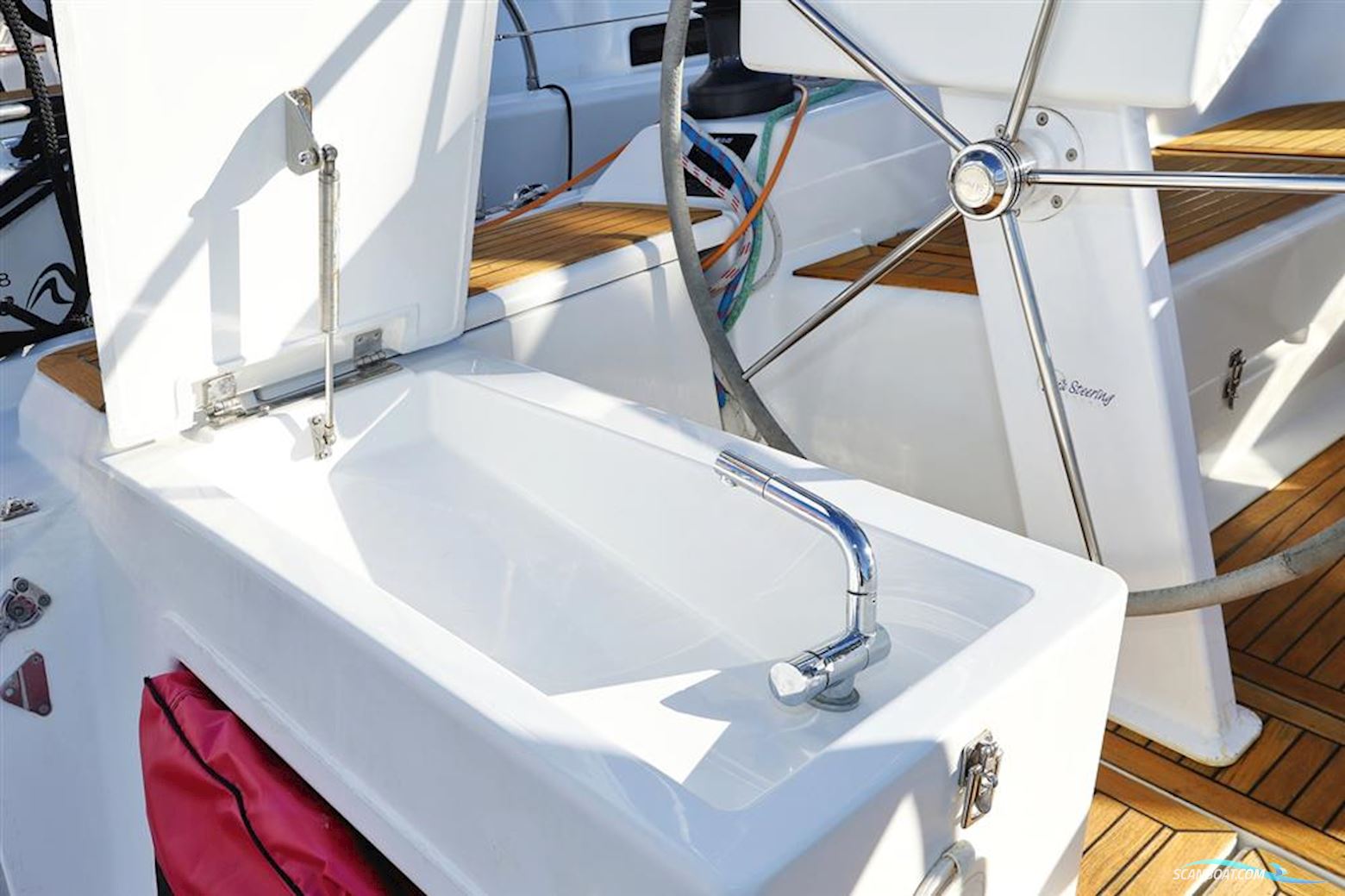 Hanse 455
