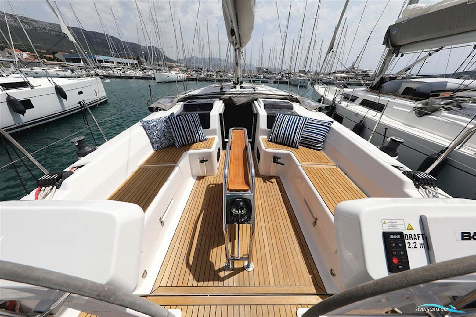 Hanse 458