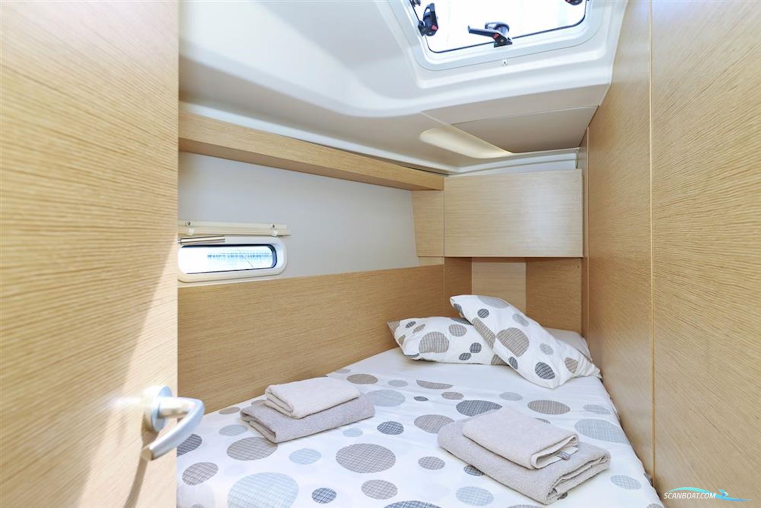 Hanse 458