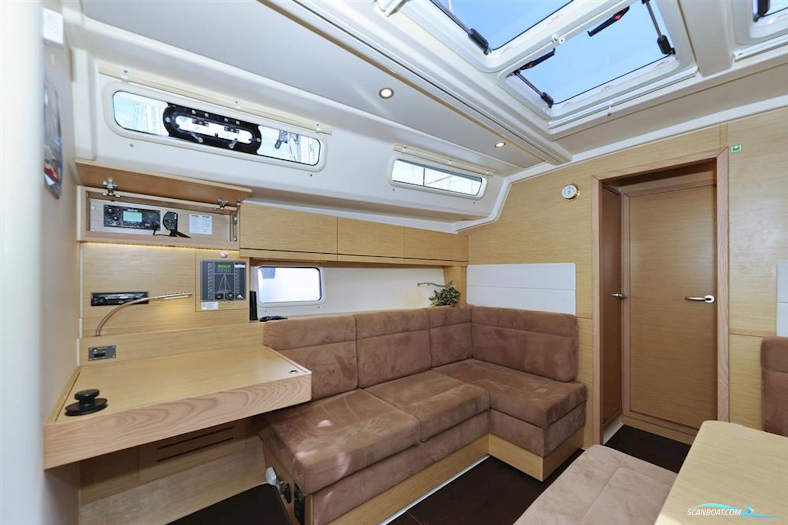 Hanse 458