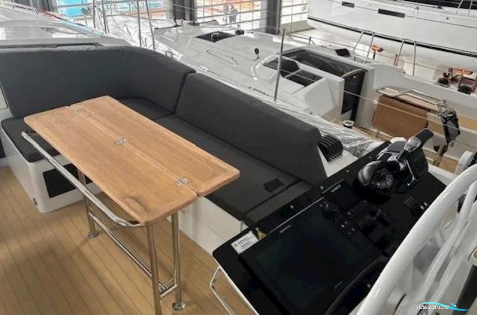 Hanse 460