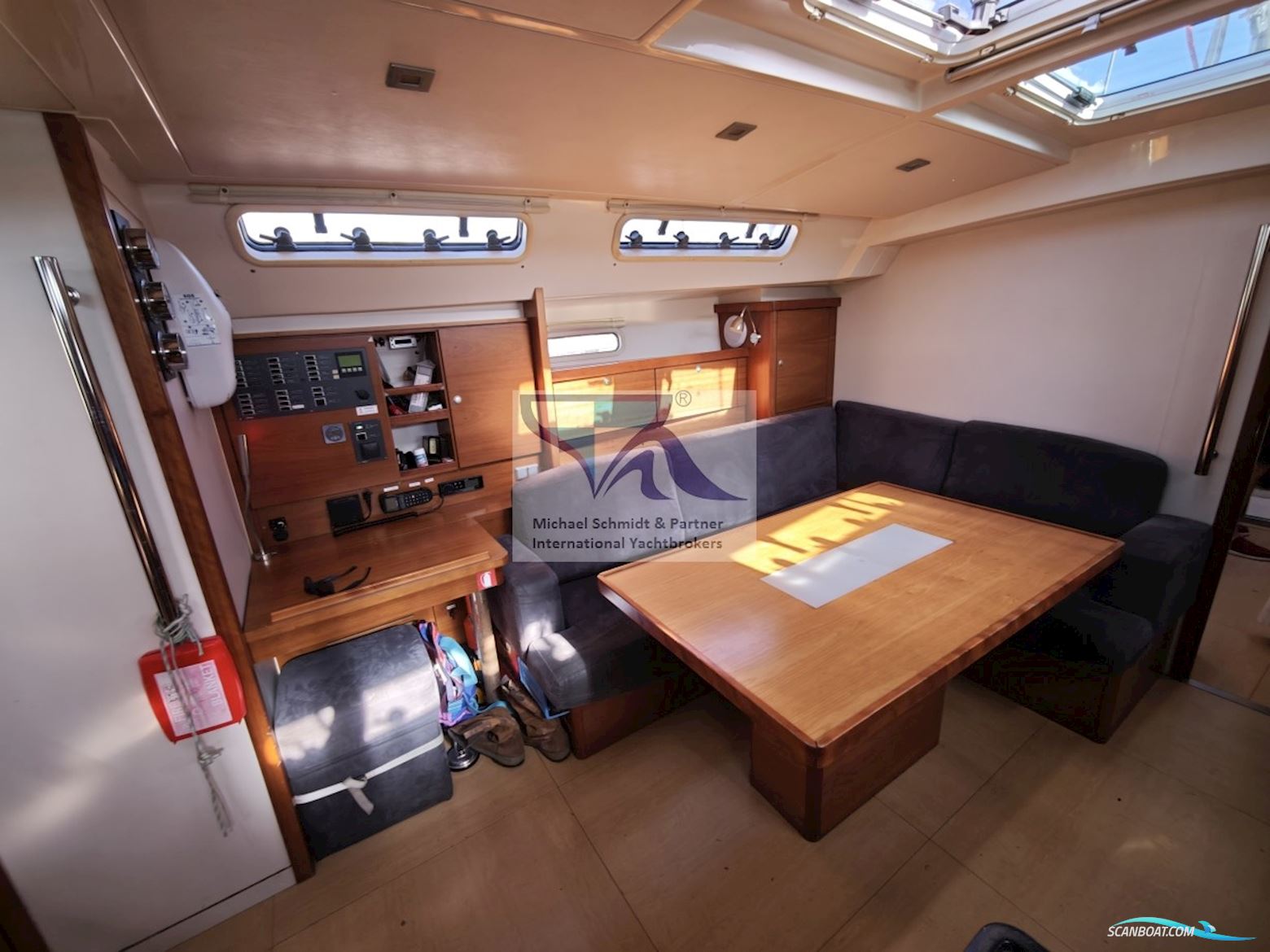 Hanse 470