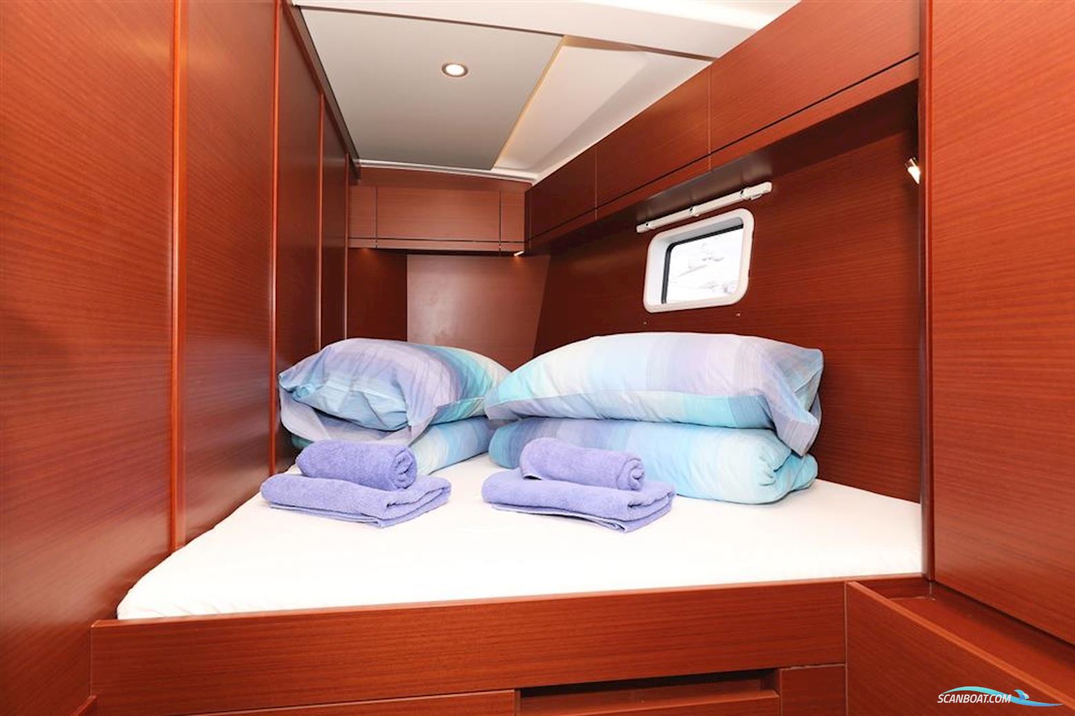 Hanse 508