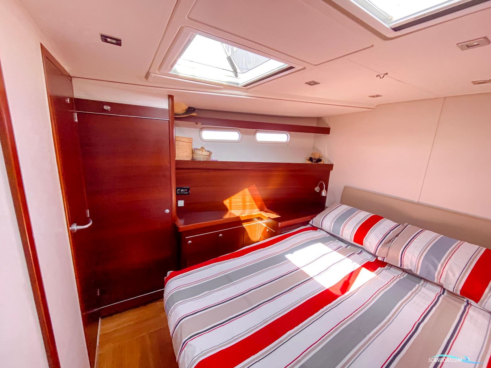 Hanse 545