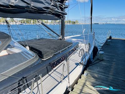 Hanse 545 Zeilboten 2010, met Yanmar 4JH4-Hte motor, Denemarken