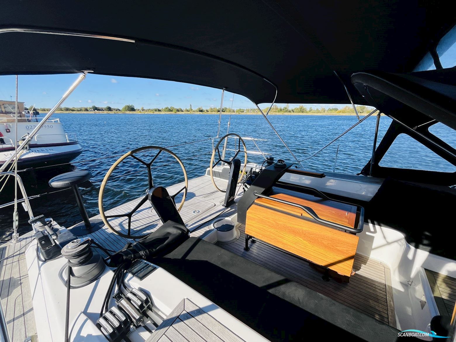 Hanse 545
