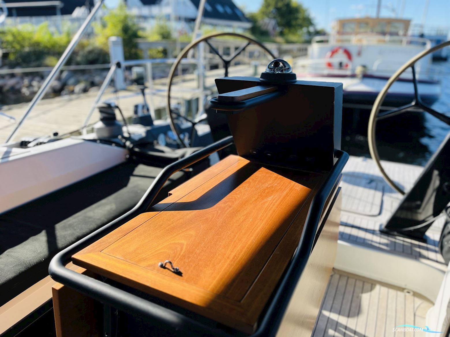 Hanse 545