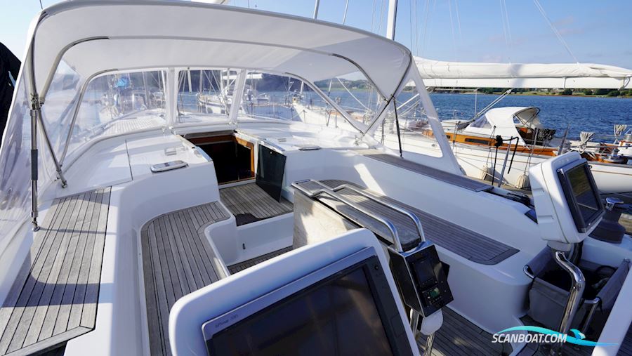 Hanse 545