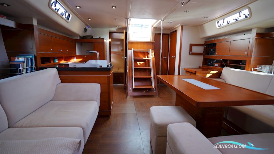 Hanse 545