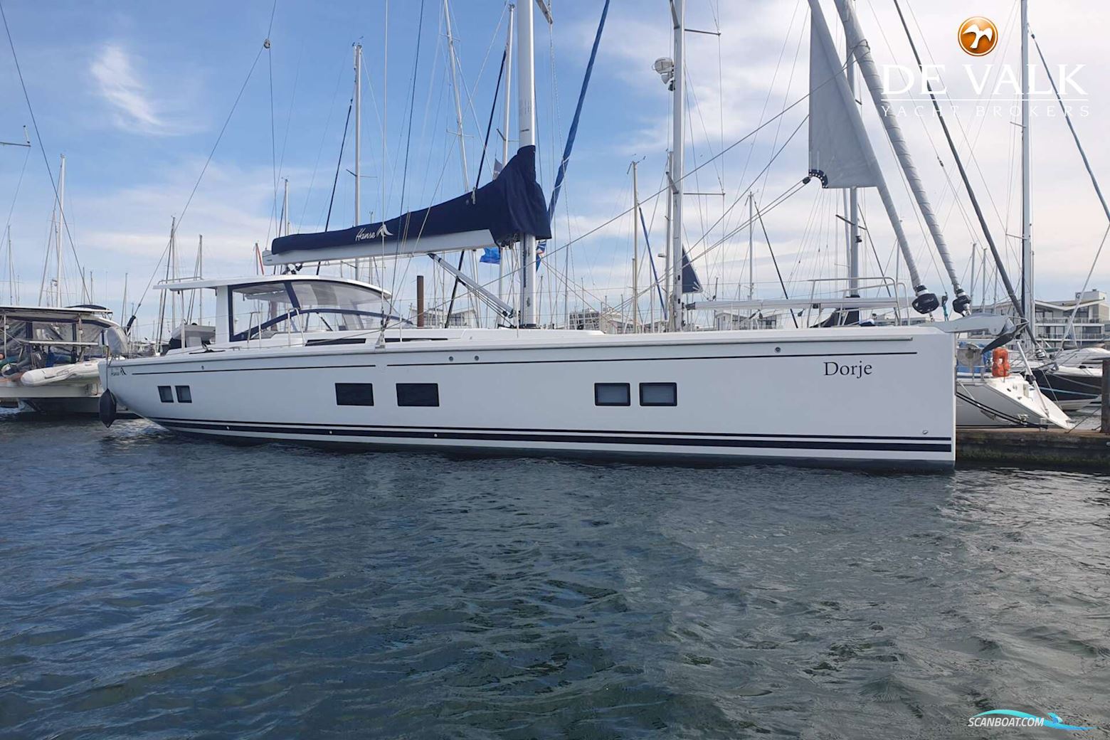Hanse 548