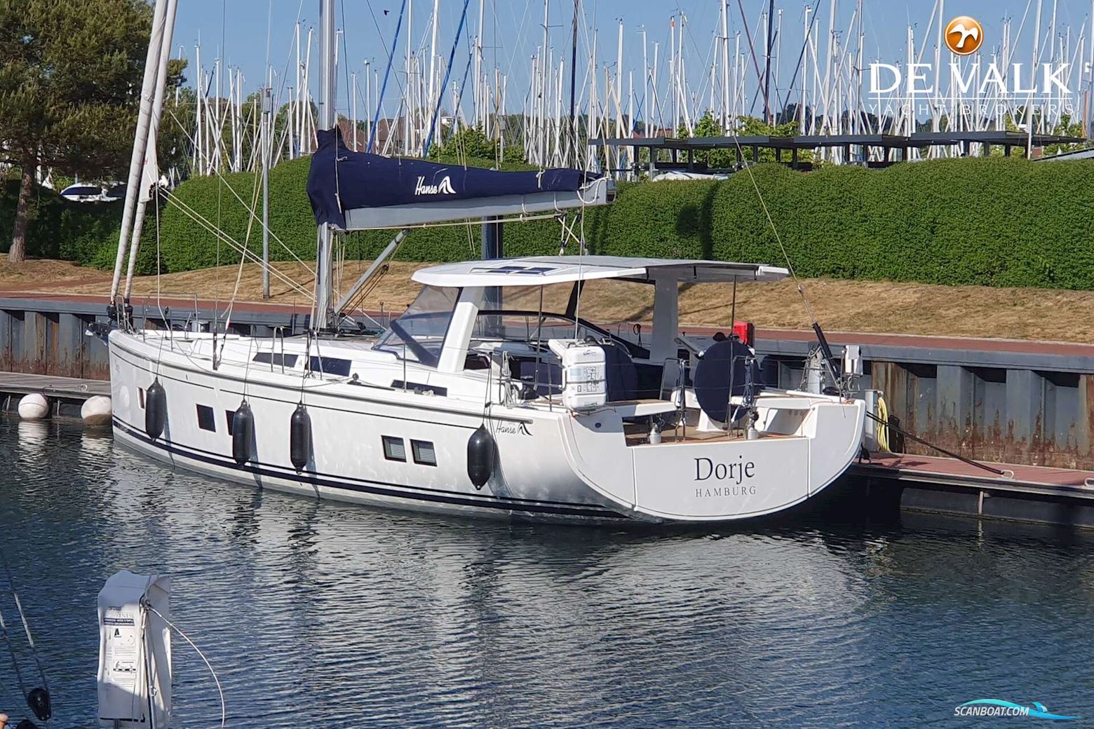 Hanse 548