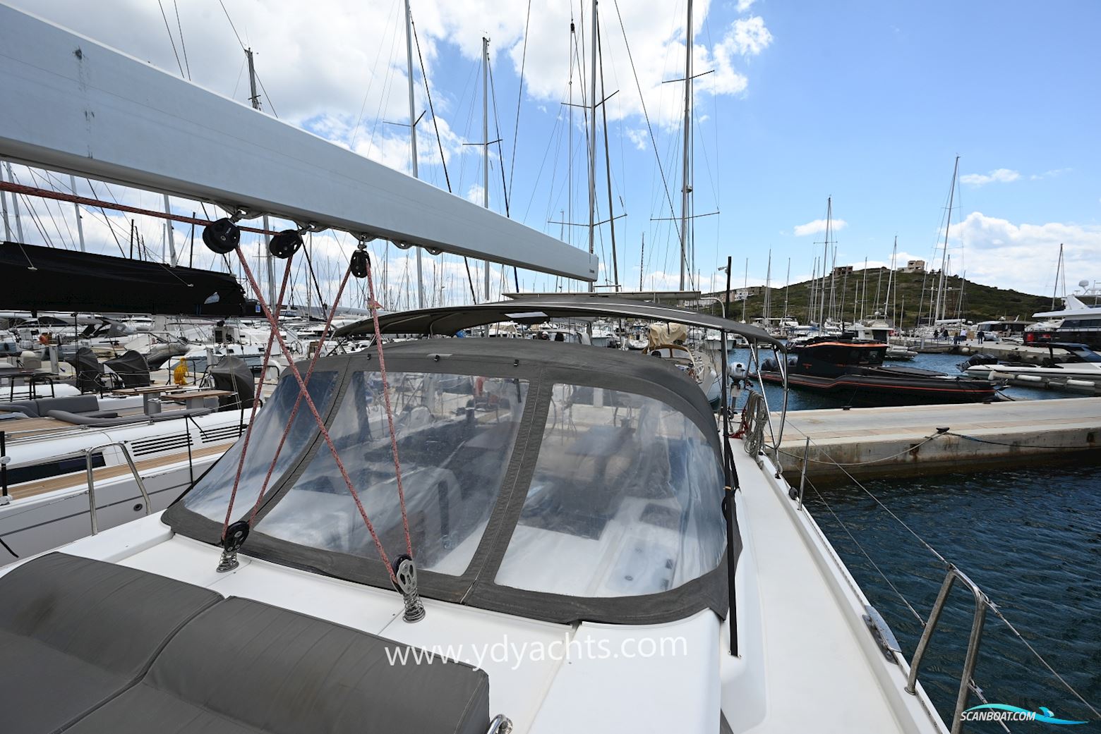 Hanse 548
