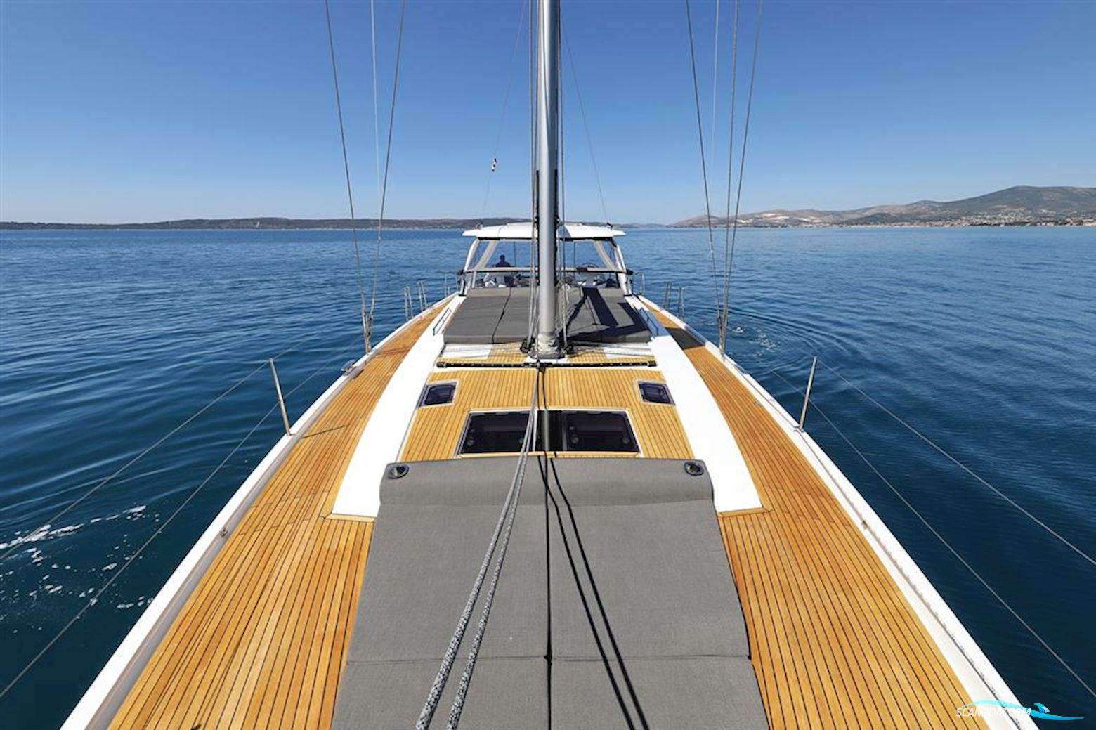 Hanse 590