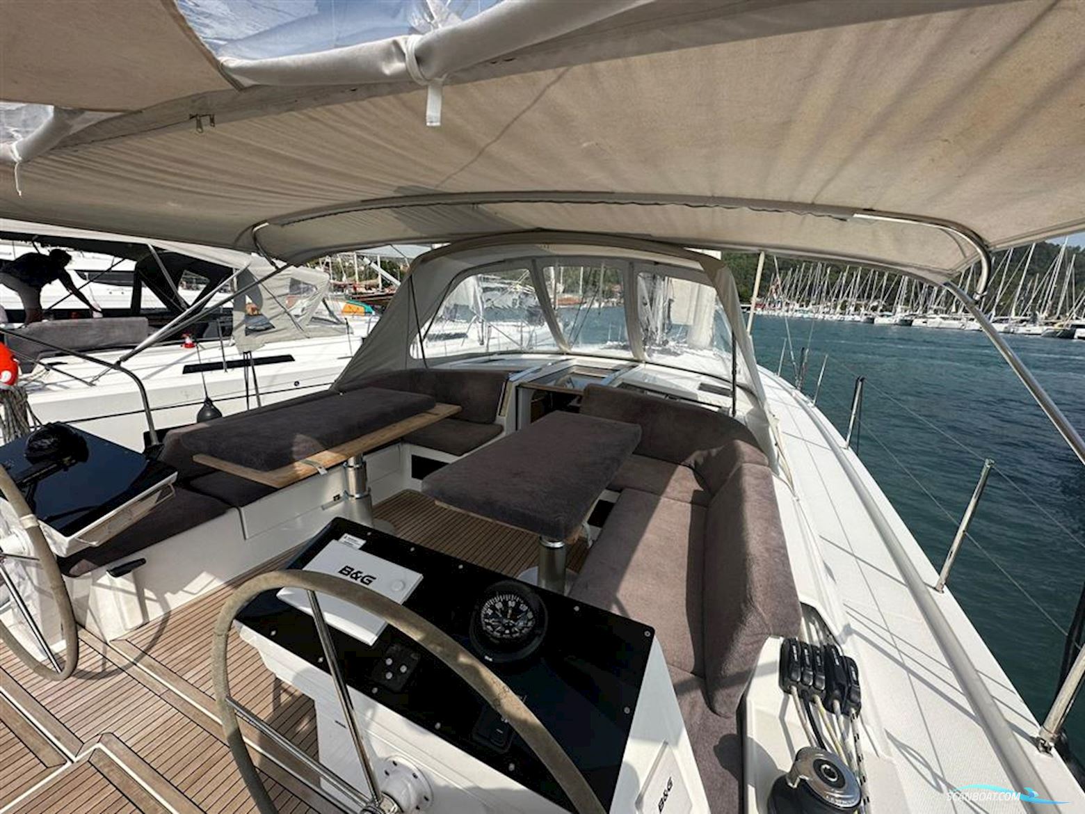 Hanse Yachts 460