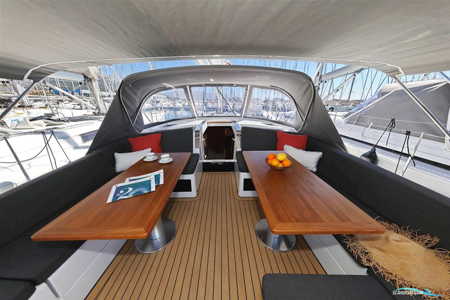 Hanse Yachts 460