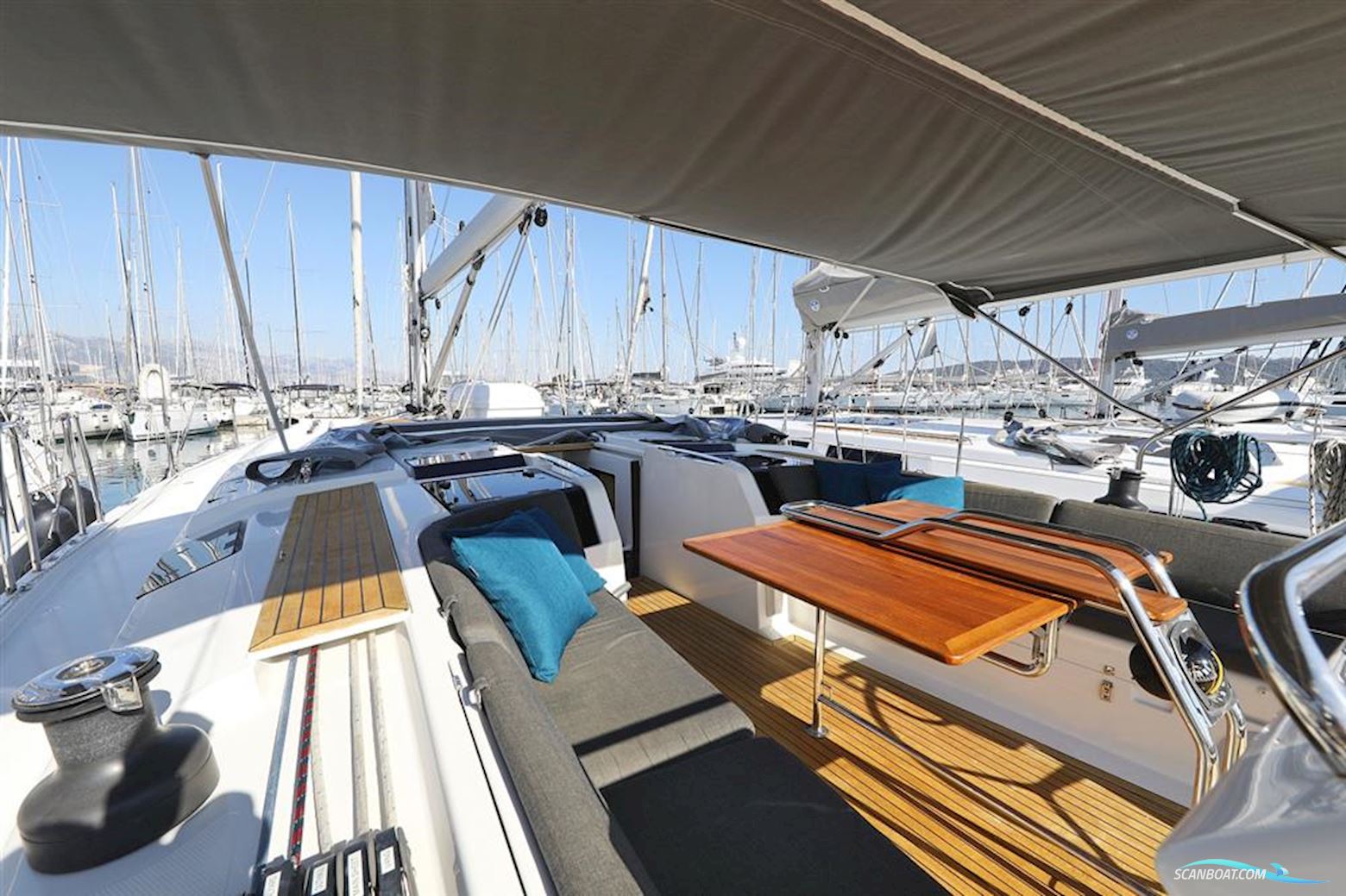 Hanse Yachts 505