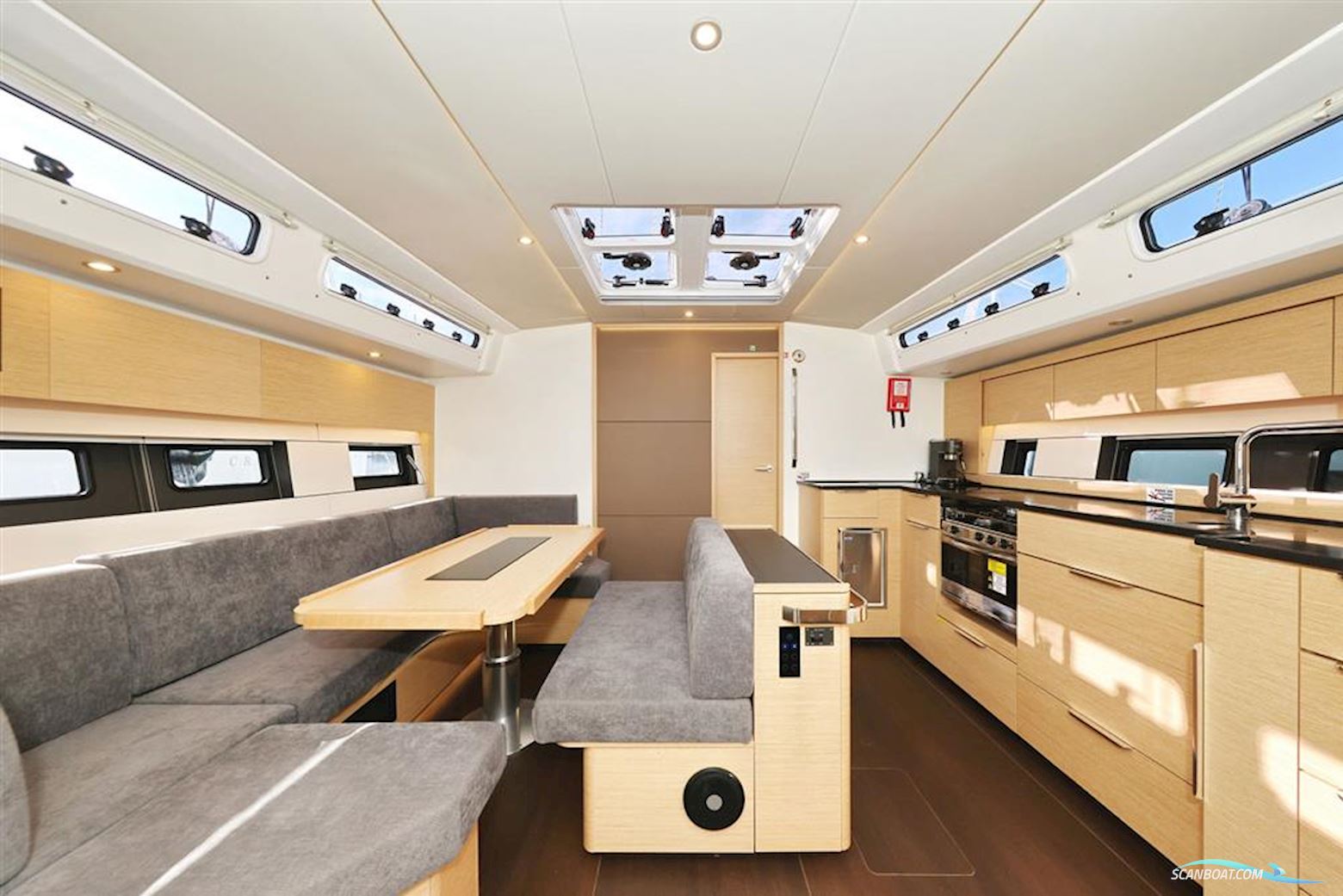 Hanse Yachts 510