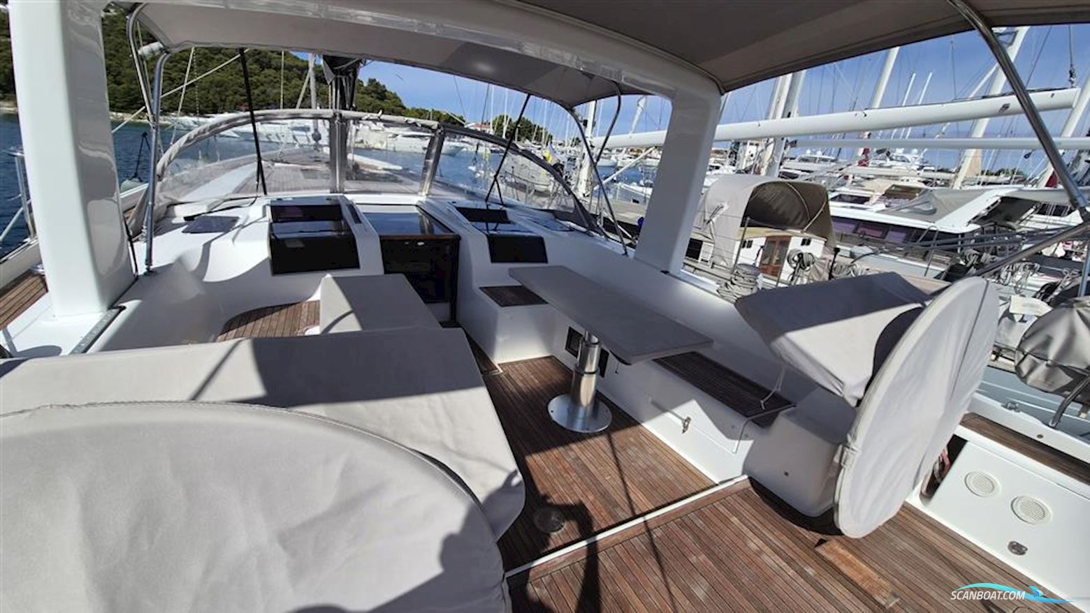 Hanse Yachts 588