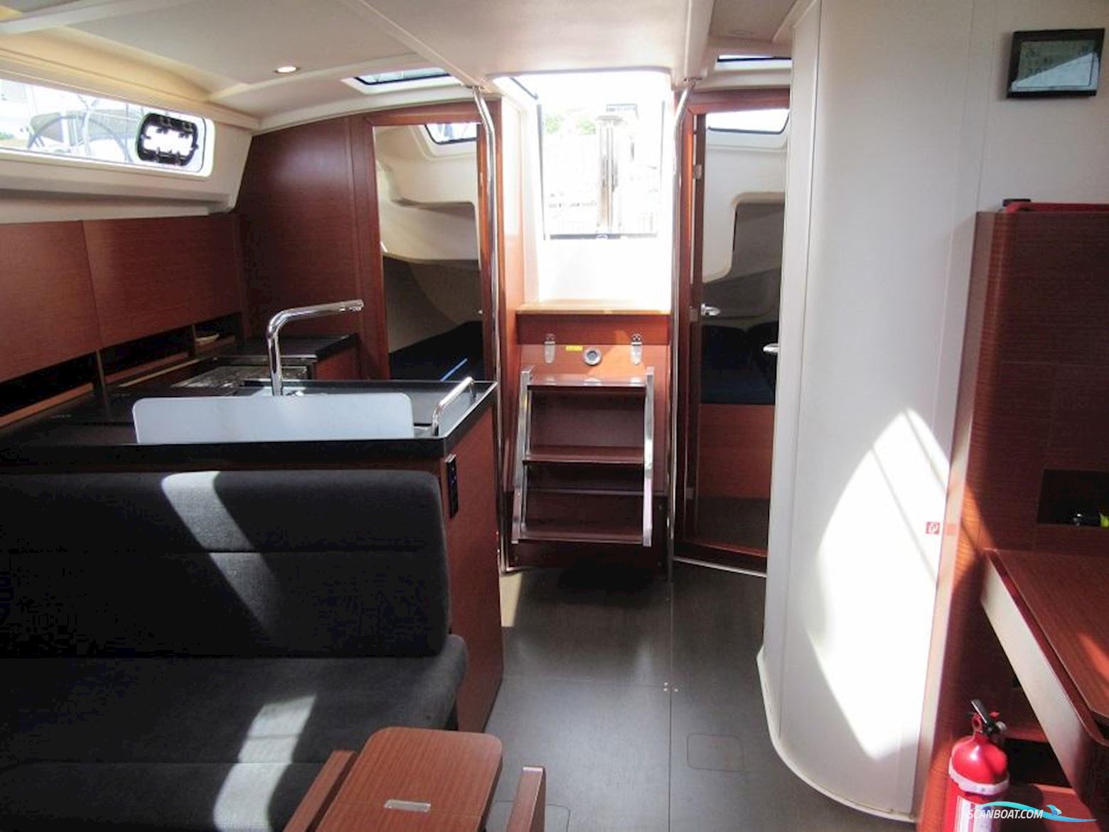 Hanse Yachts AG 388