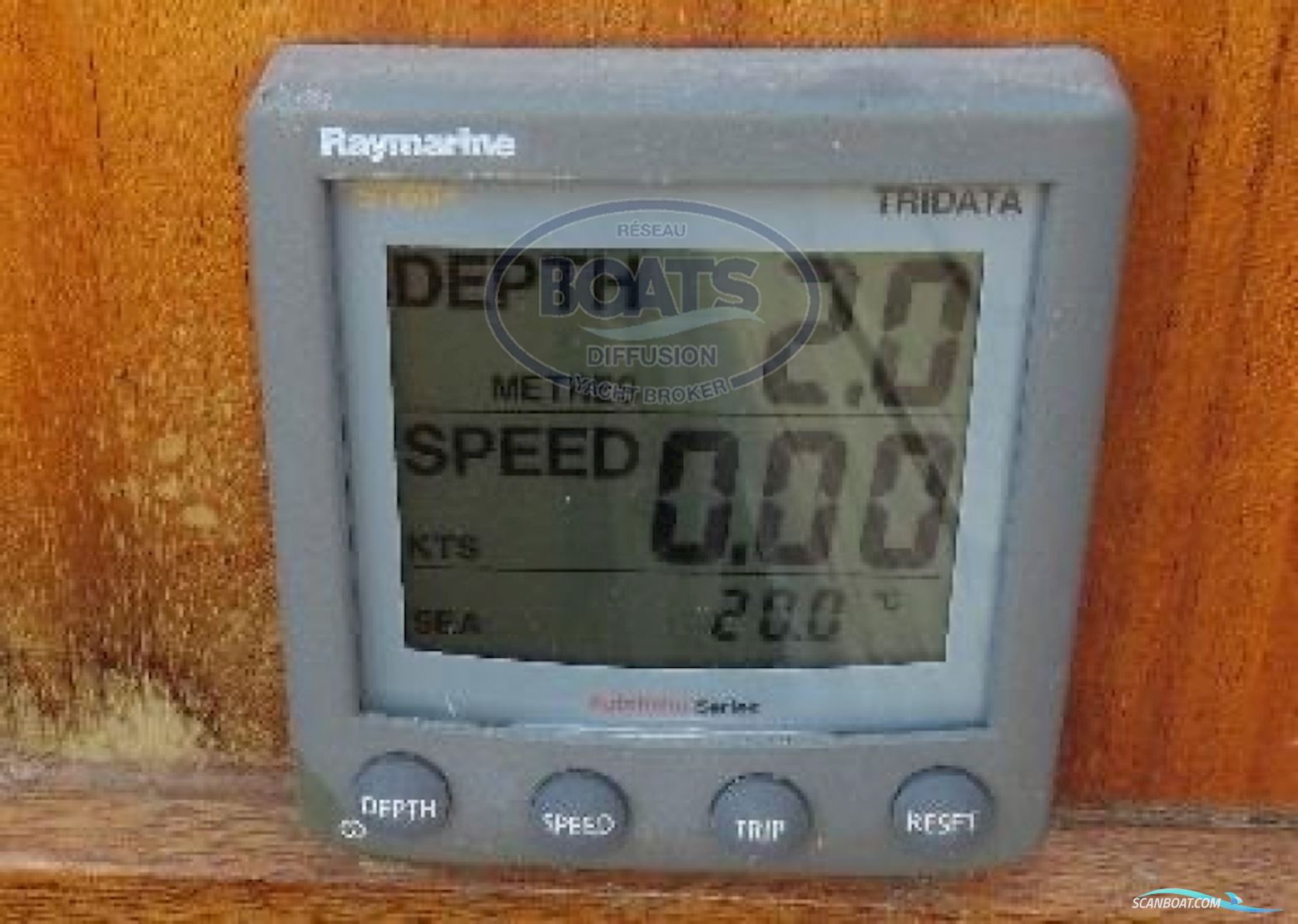 HARTWELL OF PLYMOUTH (GB) HARTWELL OF PLYMOUTH (GB) GOLDEN HIND 31 voilier bois