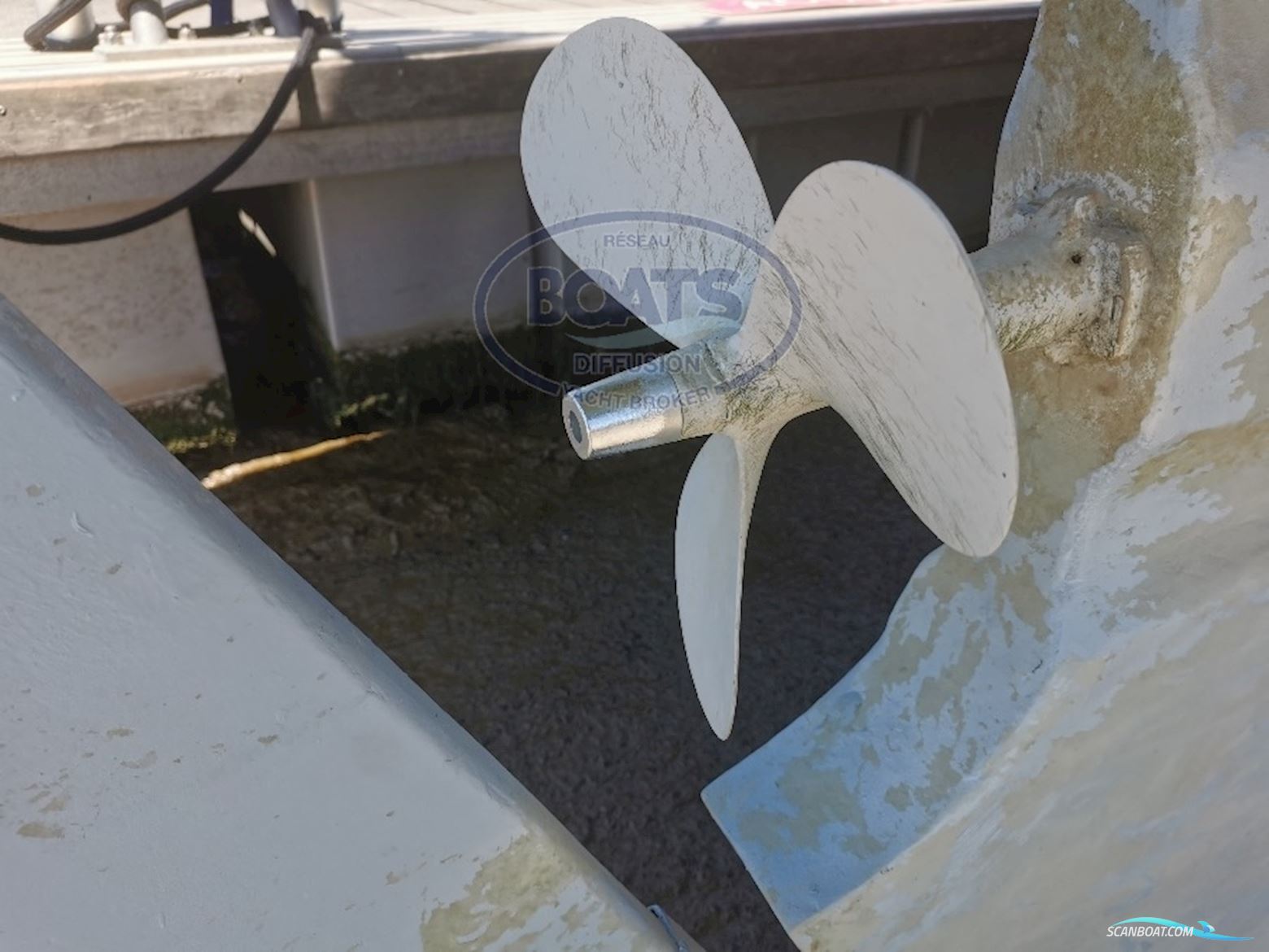 HARTWELL OF PLYMOUTH (GB) HARTWELL OF PLYMOUTH (GB) GOLDEN HIND 31 voilier bois