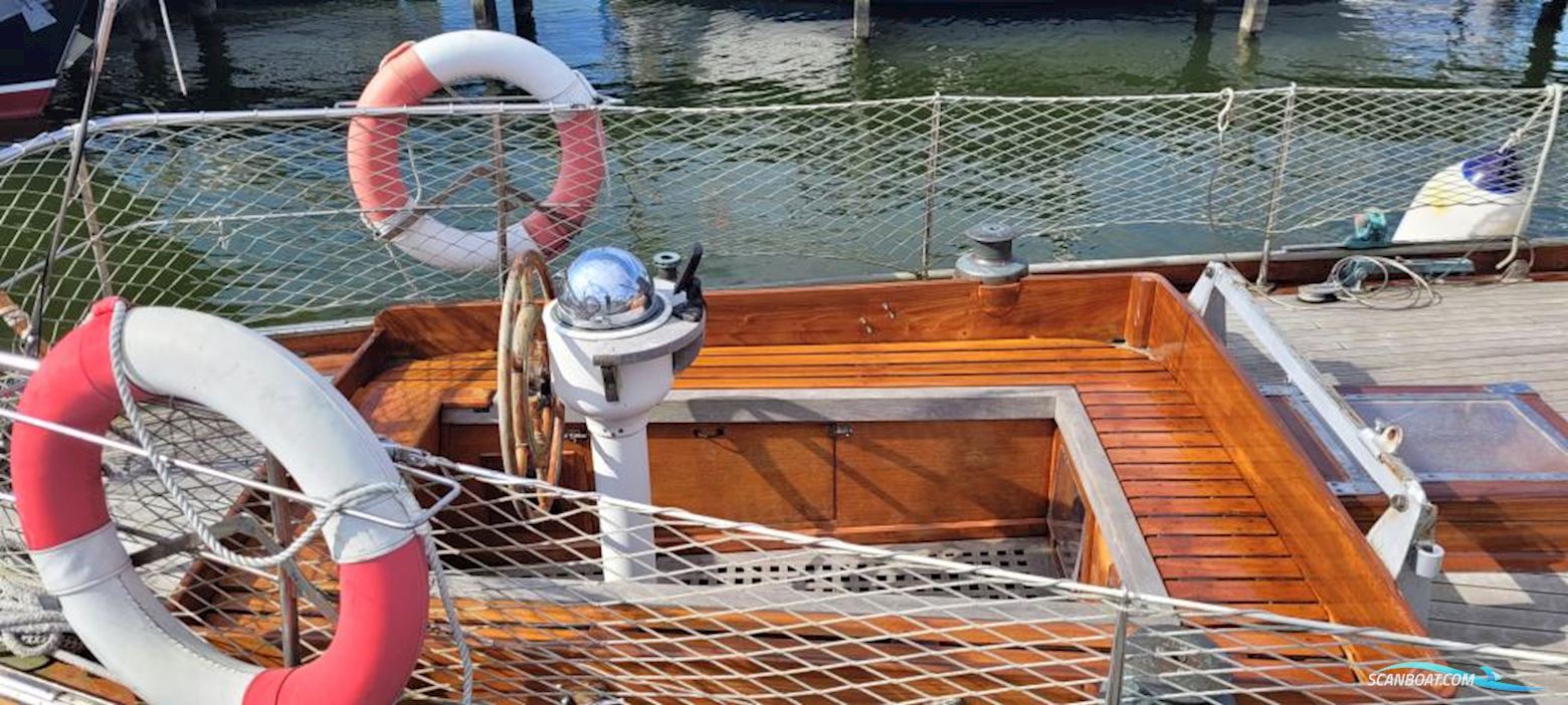 Heinrich Braue Klassiker 9 KR Yacht