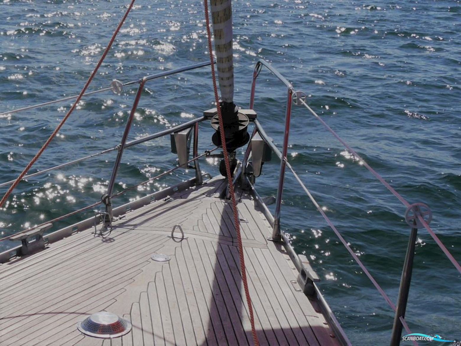 Helmsman 43