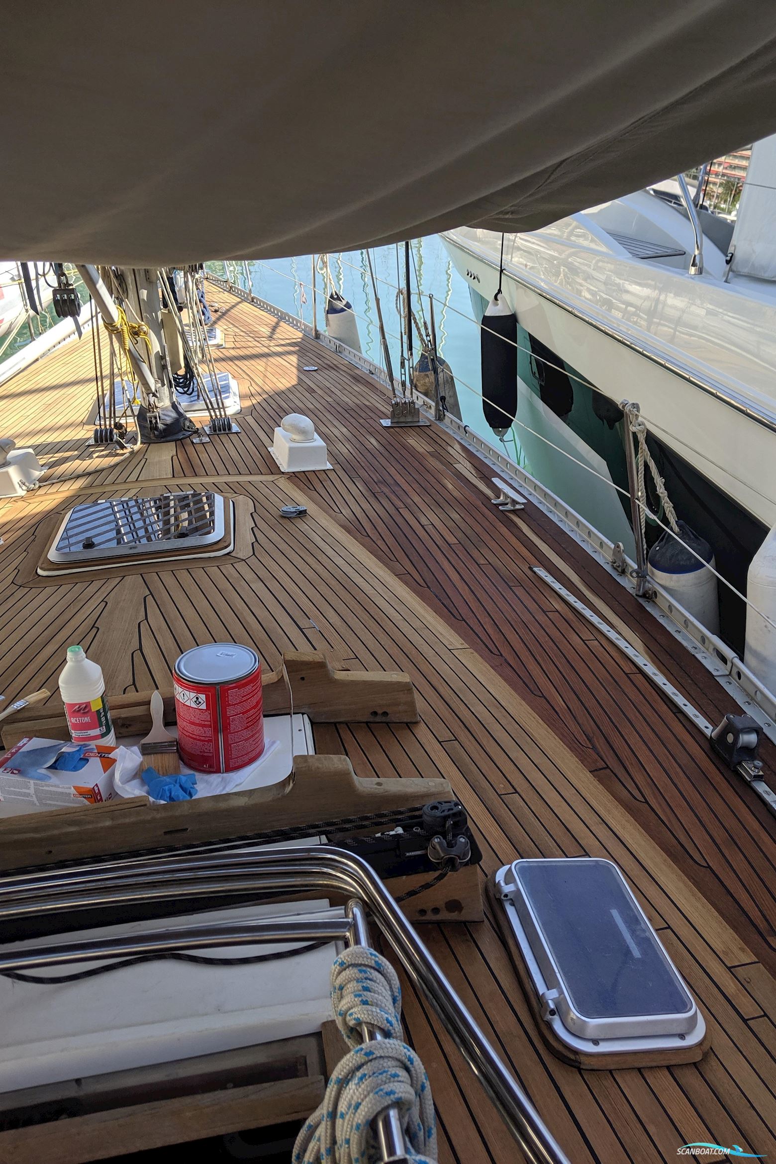 Helmsman Bosun Queen 55