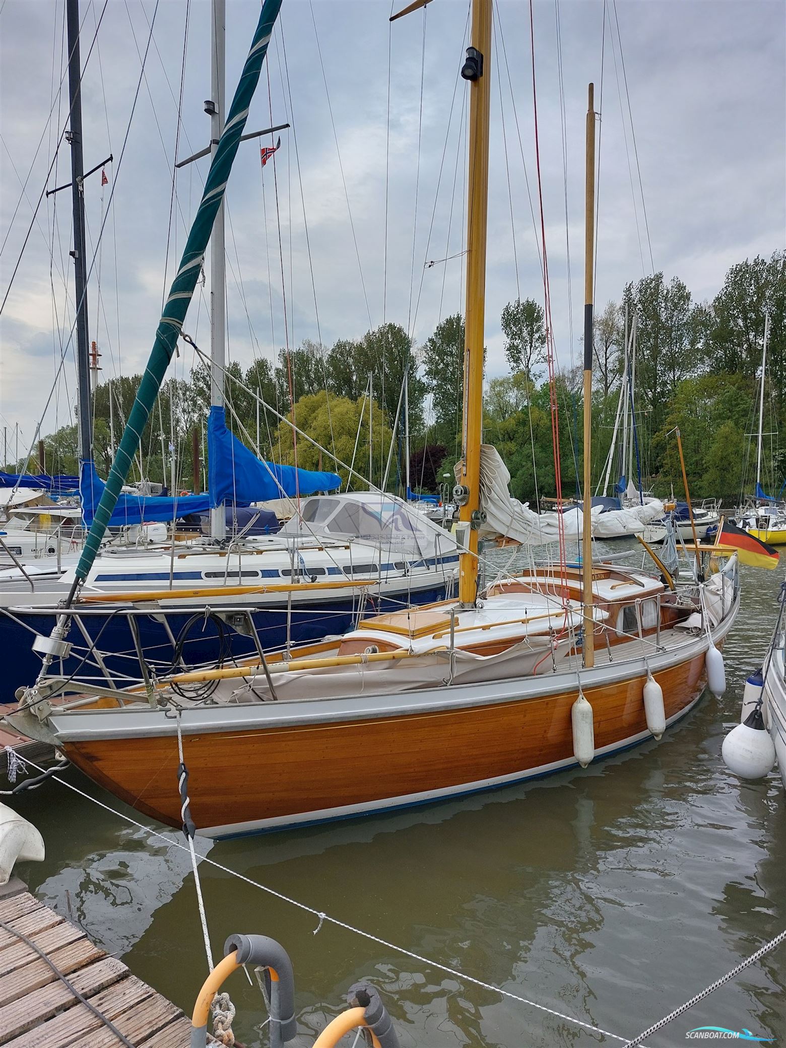 Henningsen & Steckmest 6 KR