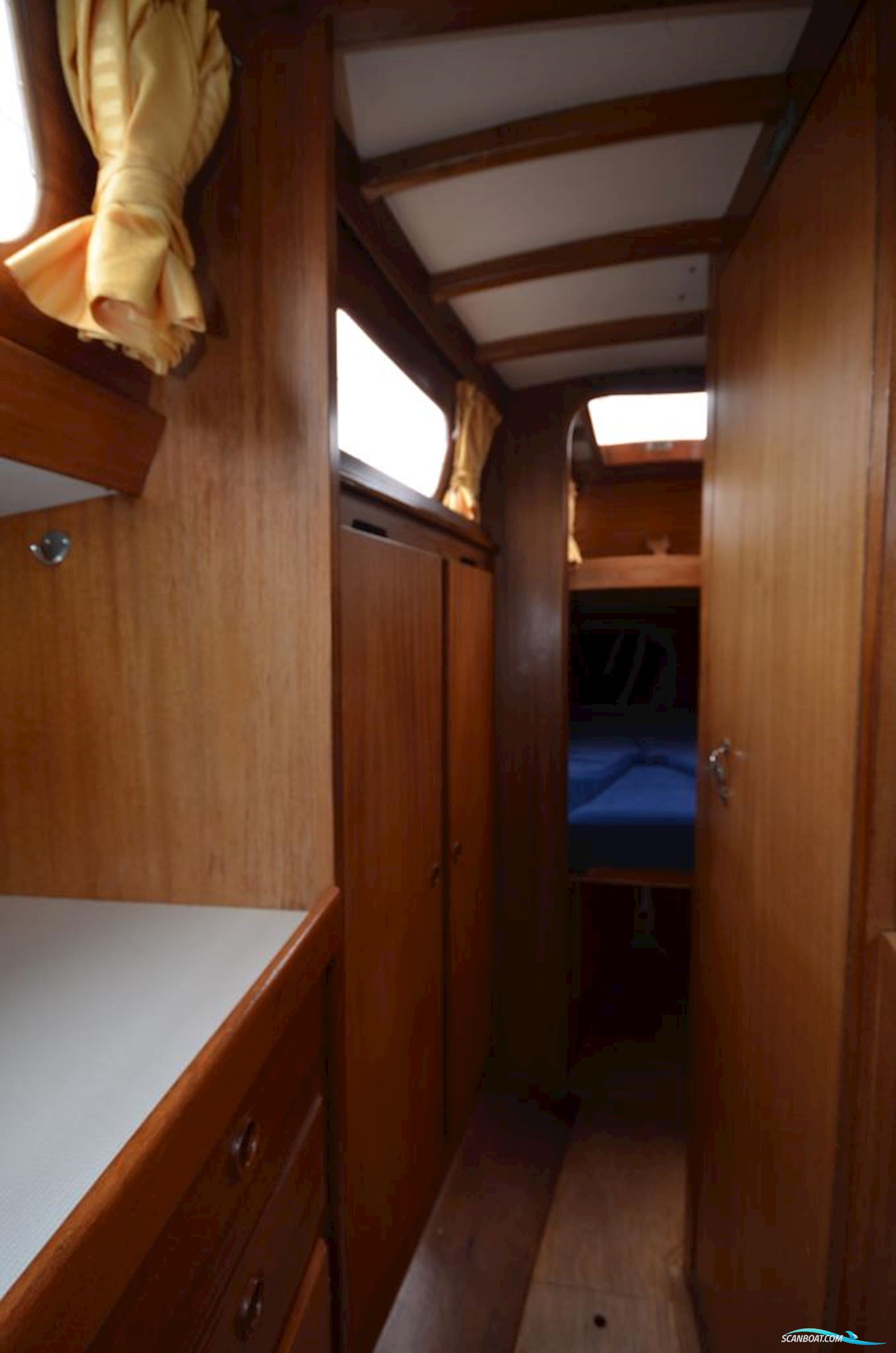 Henningsen & Steckmest Scalar28