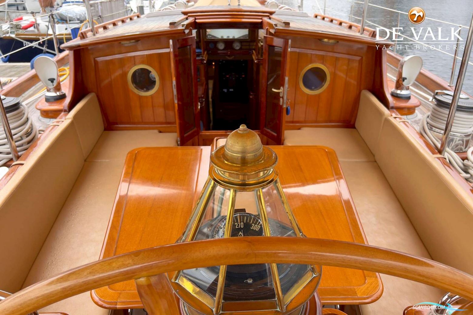 Hoek Design Truly Classic 75