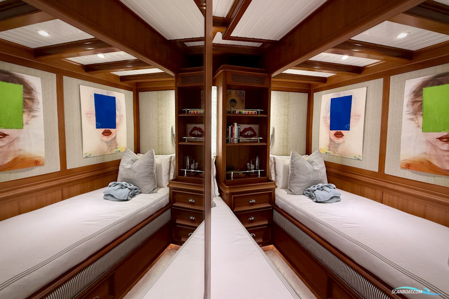 Hoek Truly Classic 108