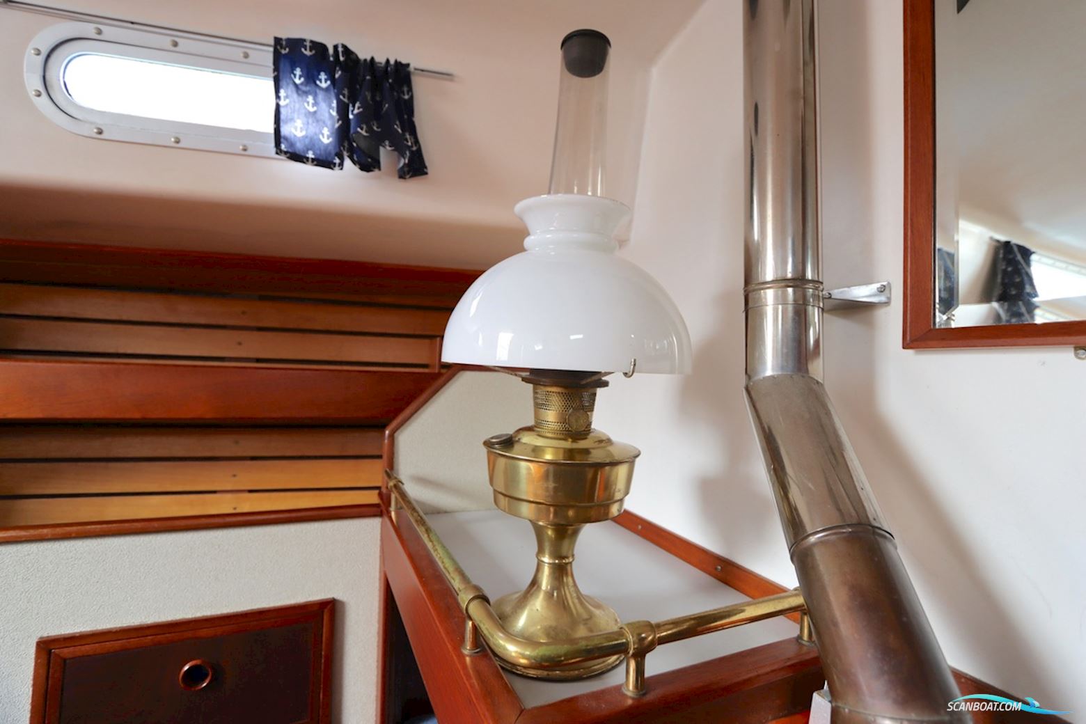 Holman and Pye  Rustler 31
