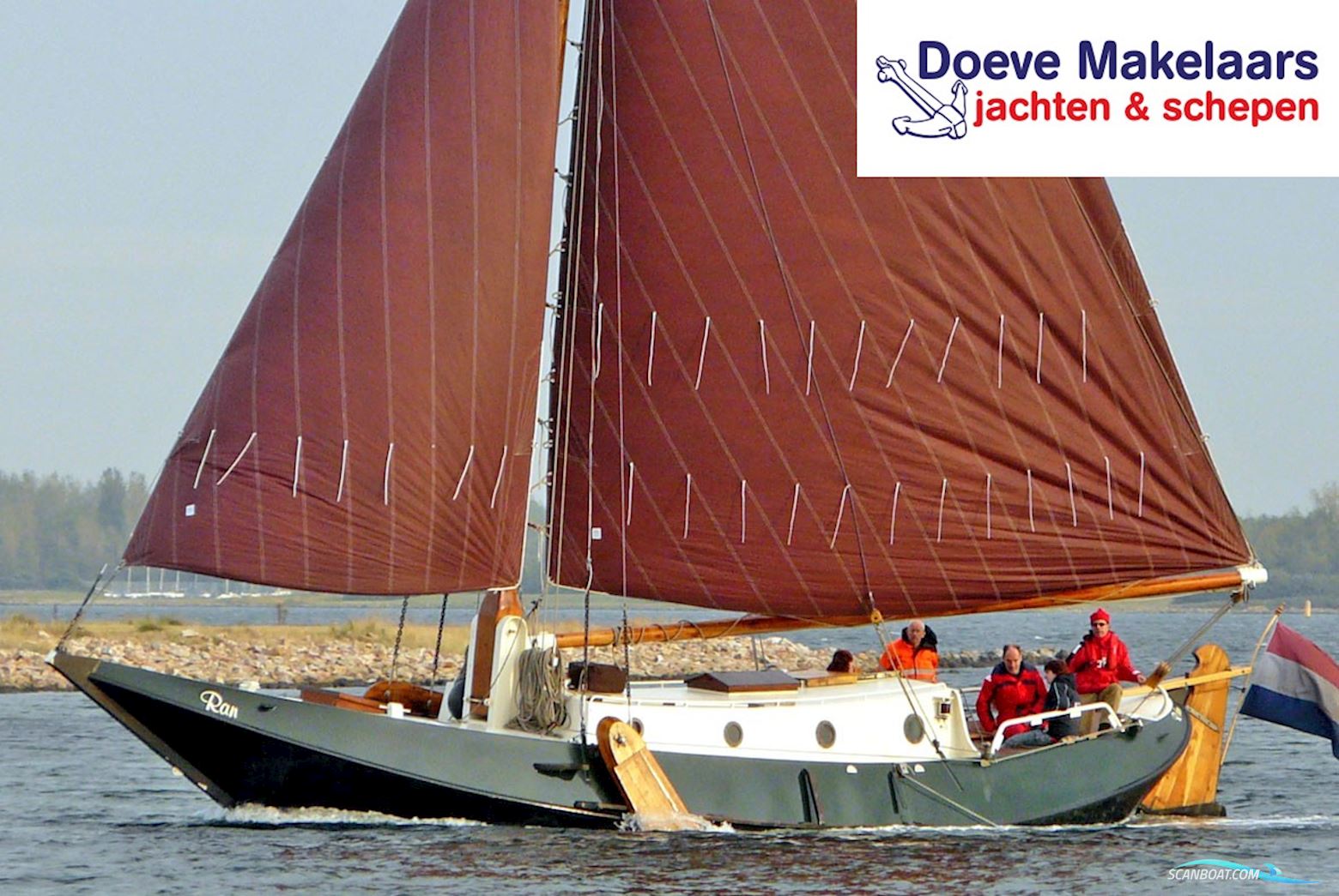Hoogaars 13.70 Zeilboten 1985, met Volvo Penta<br />MD21A motor, The Netherlands