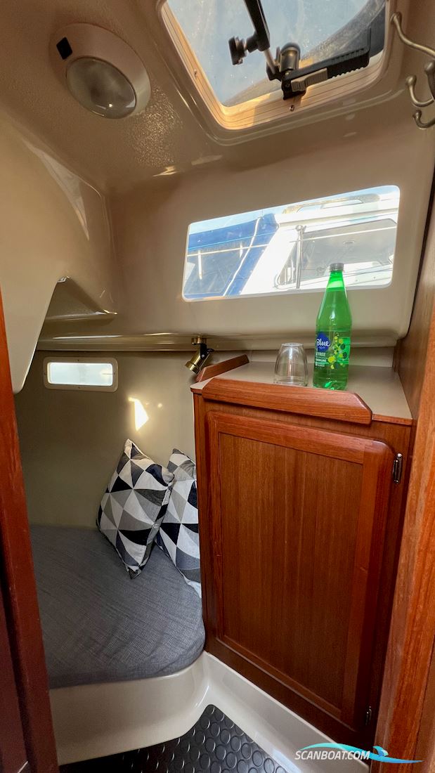 Hunter 28