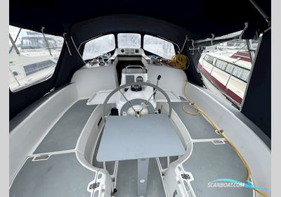 Hunter 290 Zeilboten 2001, met Yanmar 18 HK. Fvk motor, Denemarken