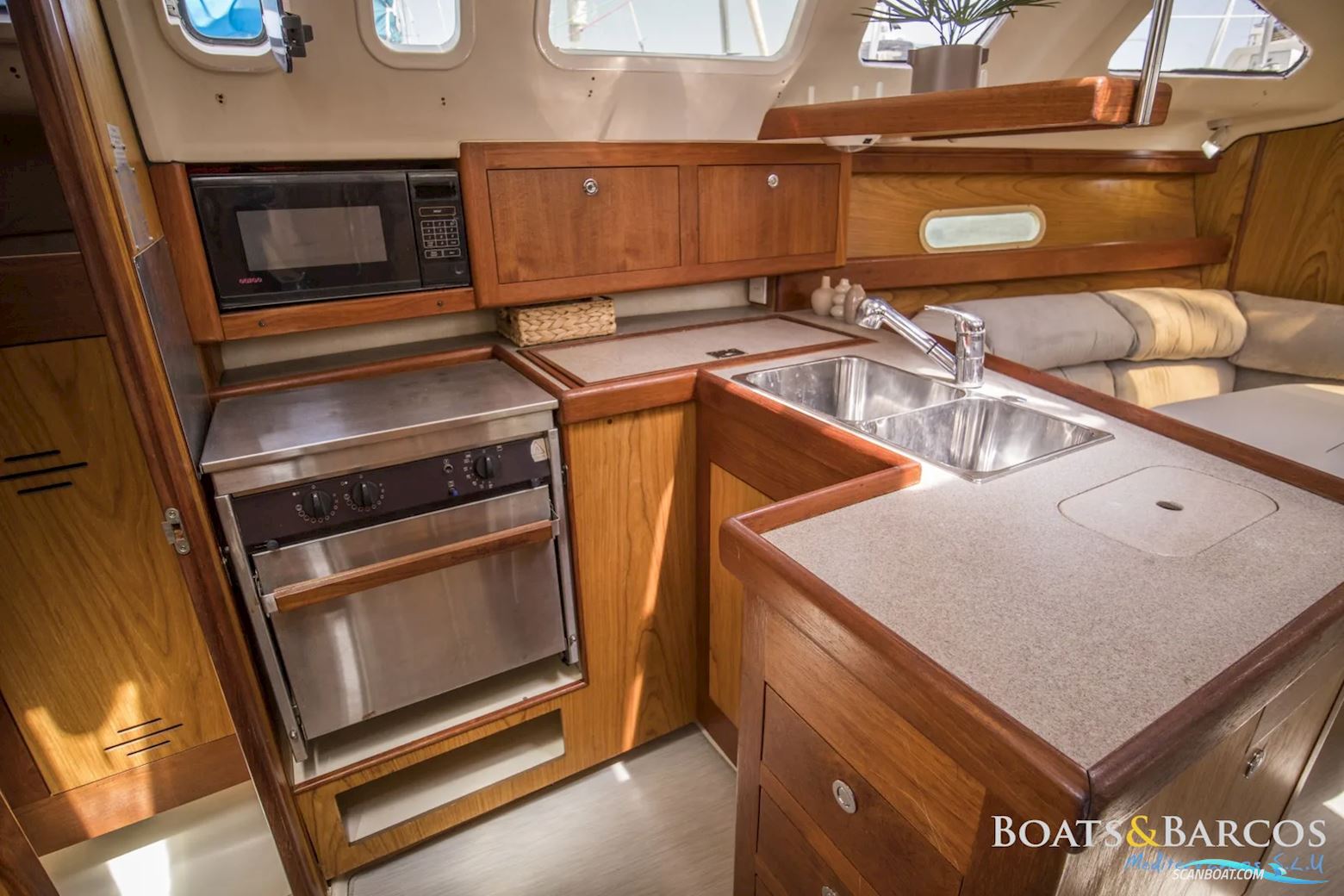 Hunter 340