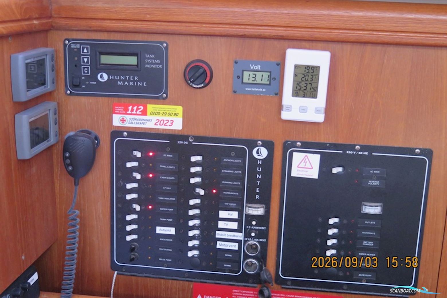Hunter 356