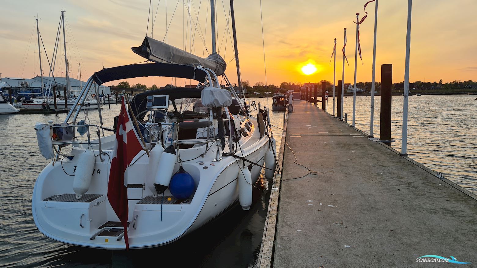 Hunter 36 Zeilboten 2004, met Yanmar motor, Denemarken