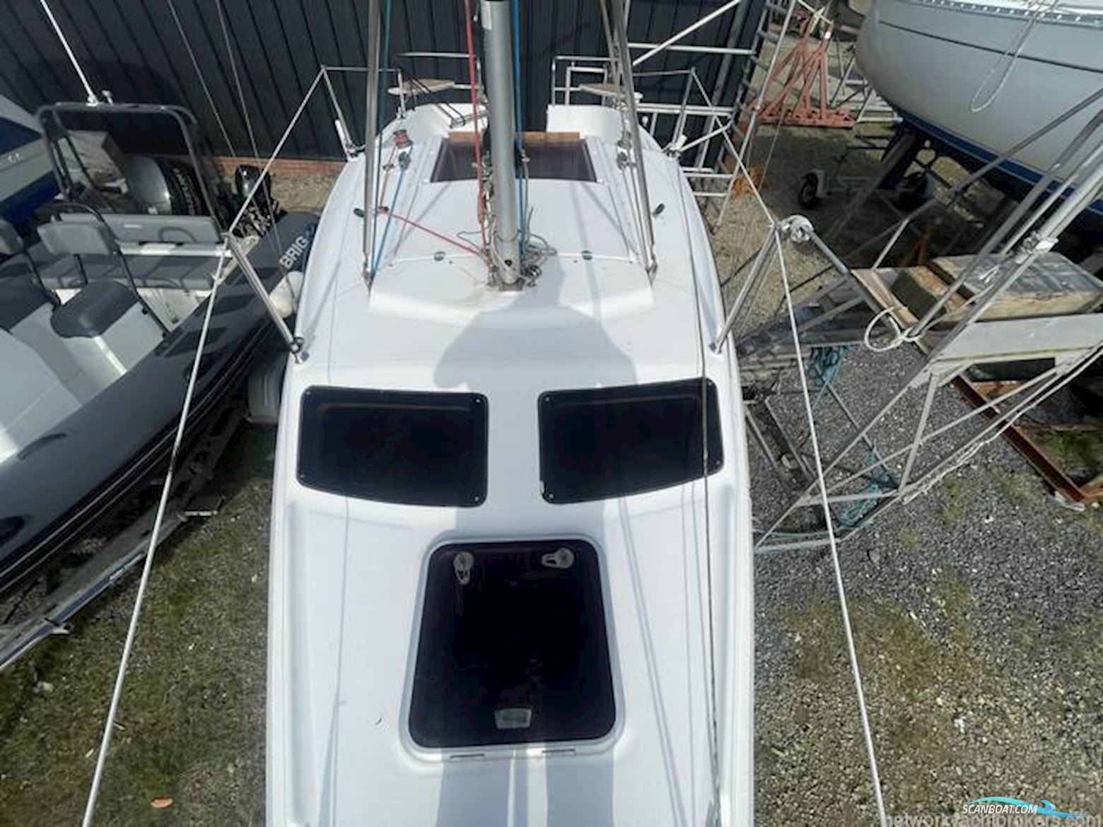 Hunter Legend 25 Trailer Sailer