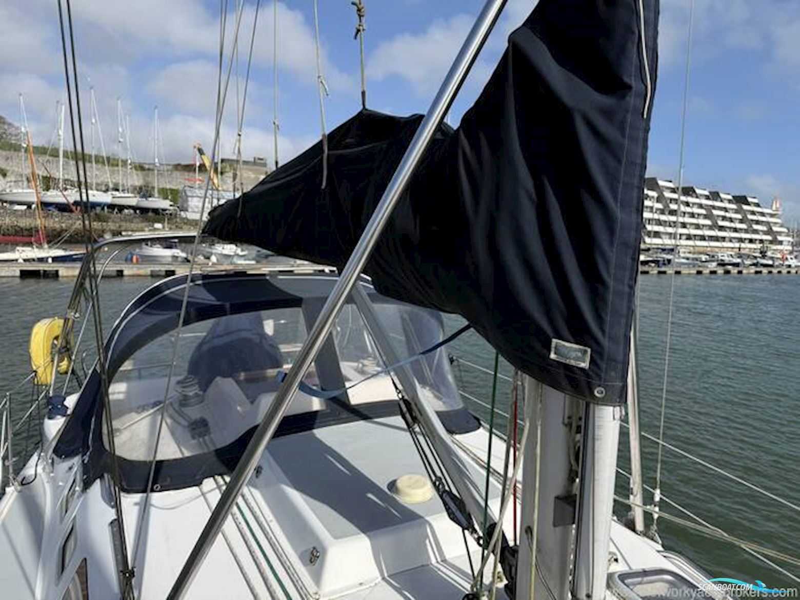 Hunter Legend 326