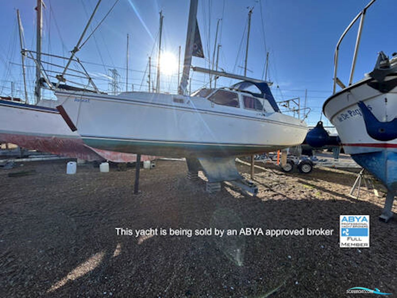 Hunter Pilot 27 Zeilboten 1996, met Nanni Twin motor, United Kingdom