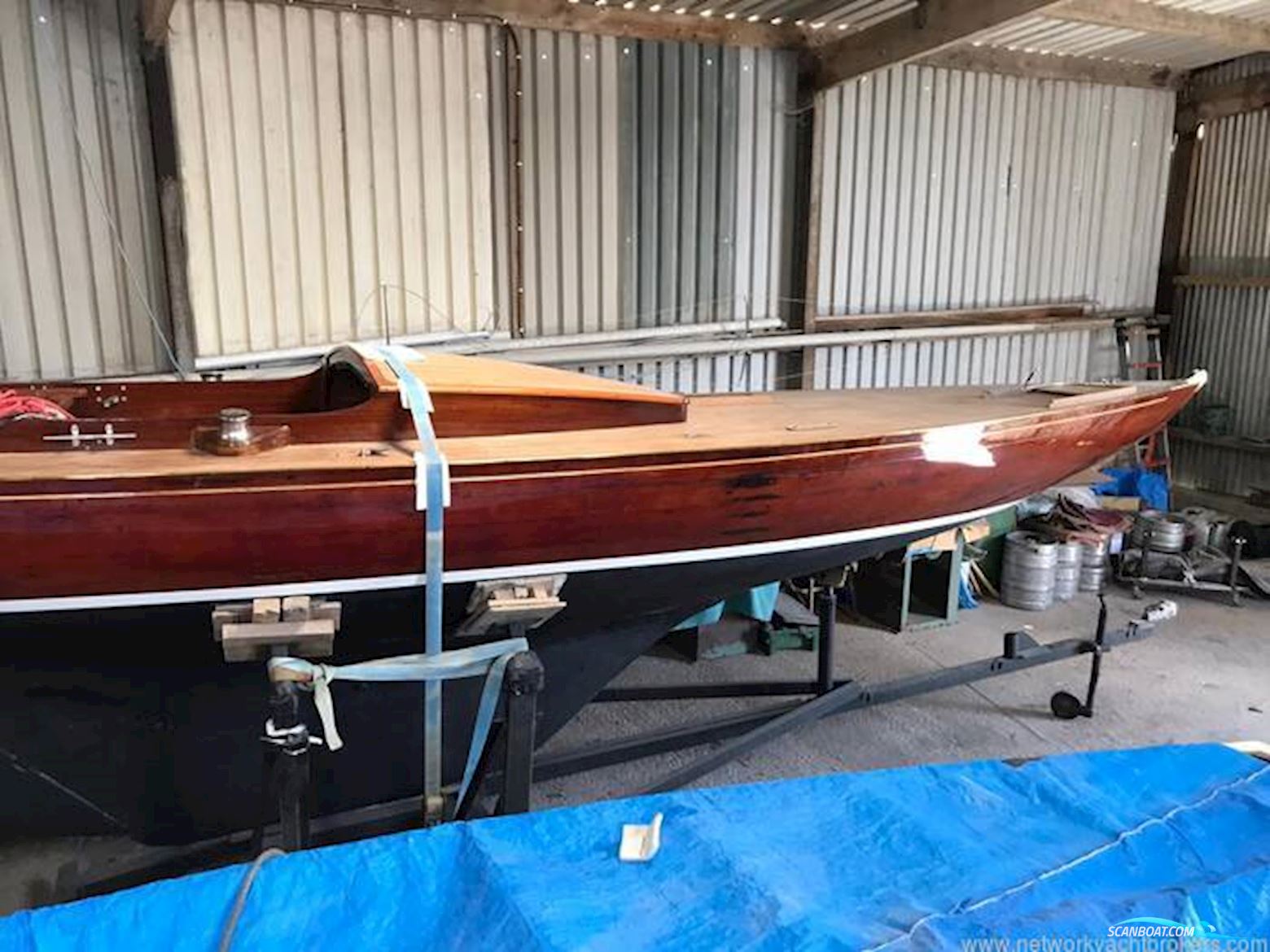 International Dragon 29