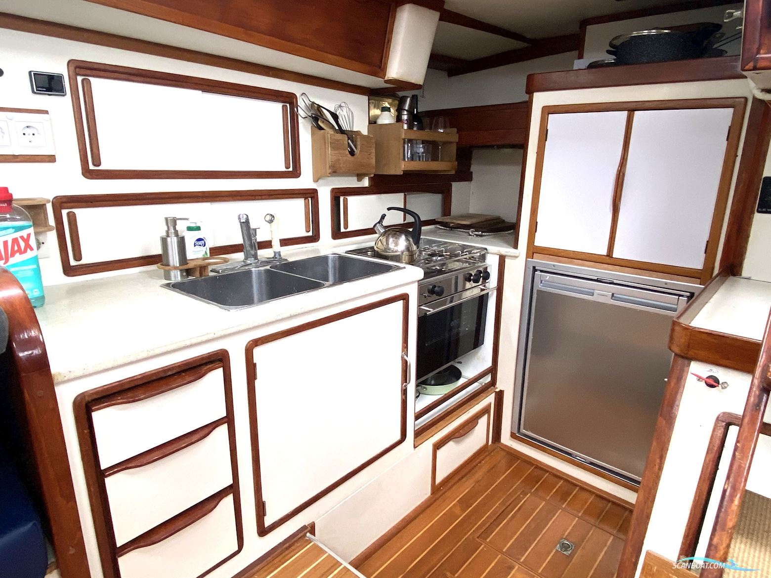 Irwin 49 Blue Water Cruiser