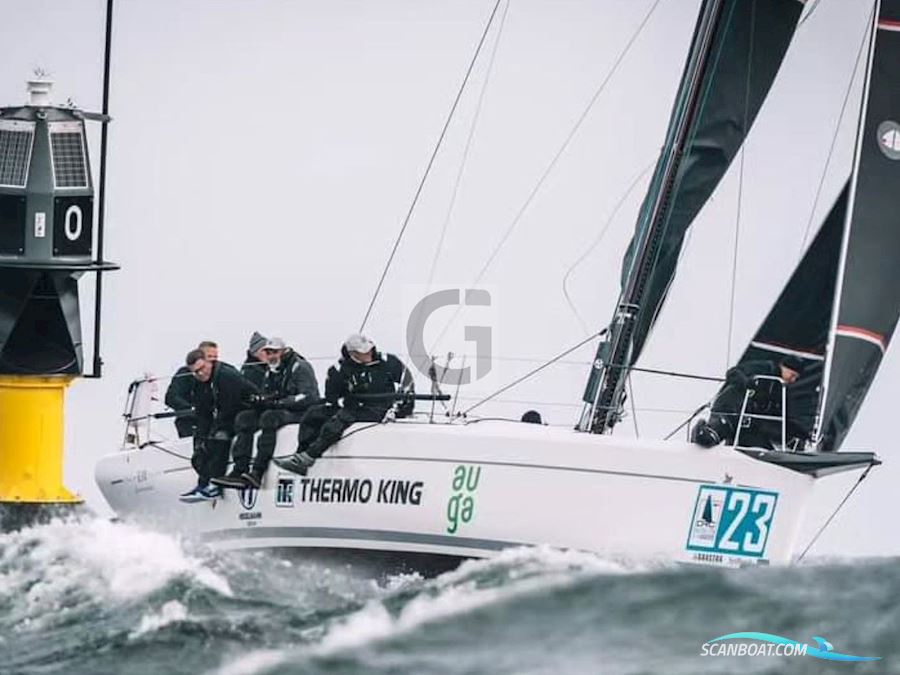 Italia Yachts 11.98 Fuoriserie