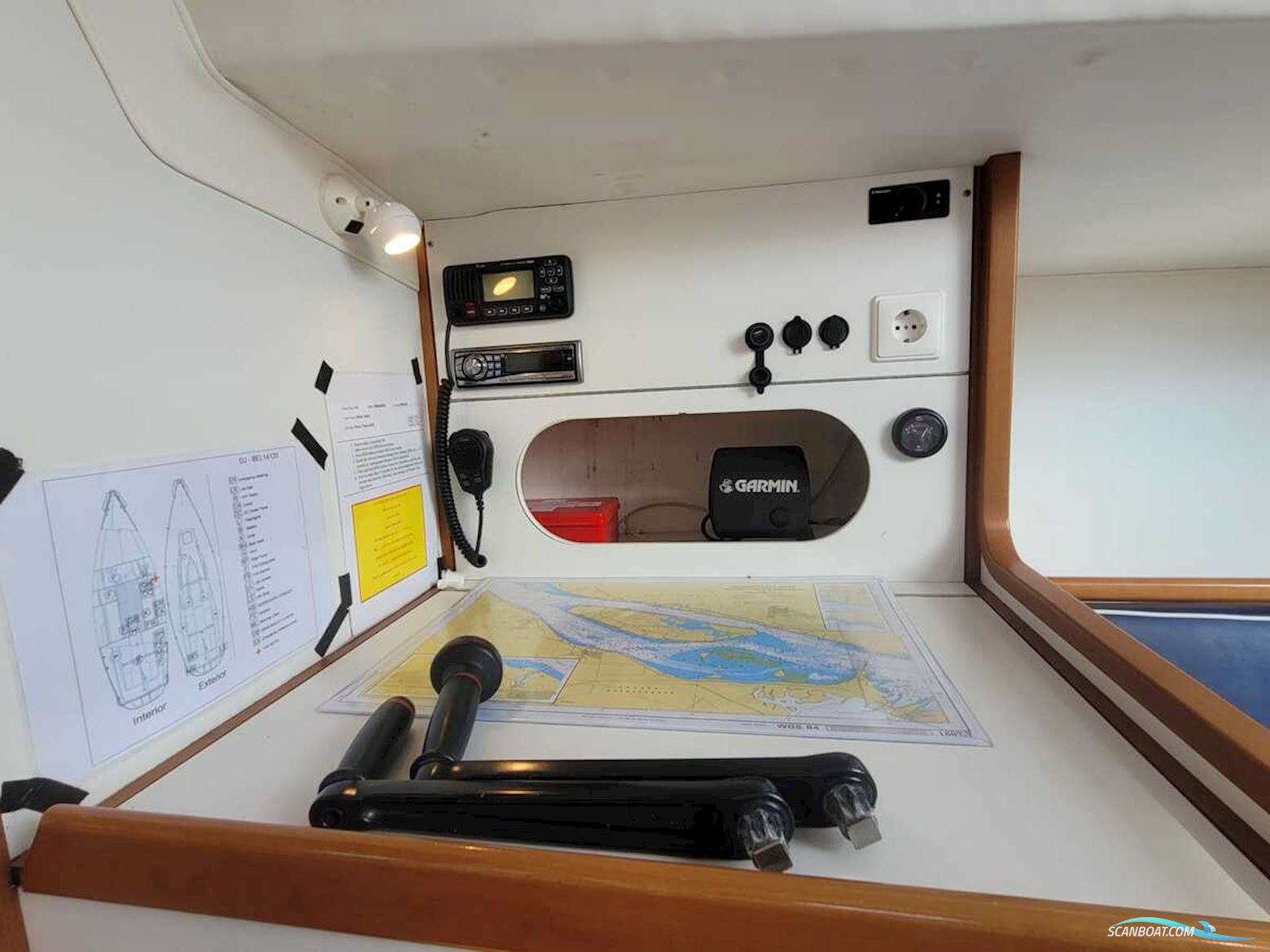 J Boats J105